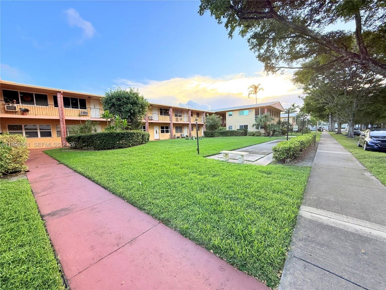 3600 Harrison St, Unit 16B, Hollywood, FL 33021 Photo