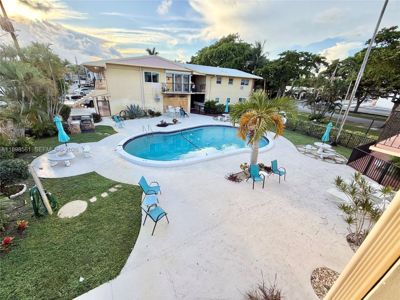 3600 Harrison St, Unit 16B, Hollywood, FL 33021 Photo