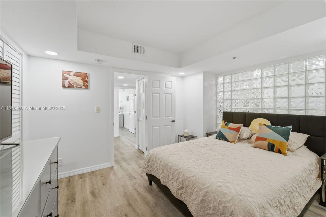 1717 N Bayshore Dr, Unit A-2655, Miami, FL 33132 Photo