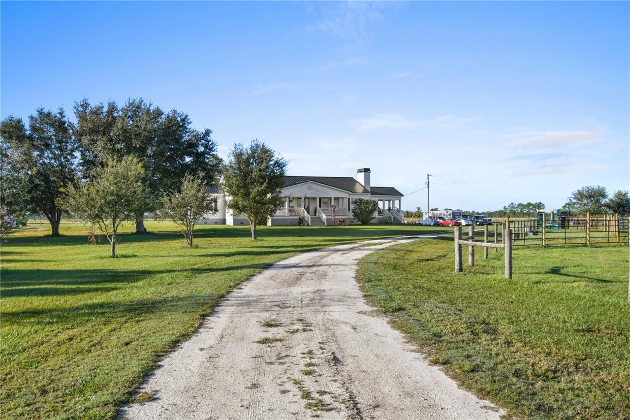 10807 NW Lily County Line Road, Ona, FL 33865 Photo