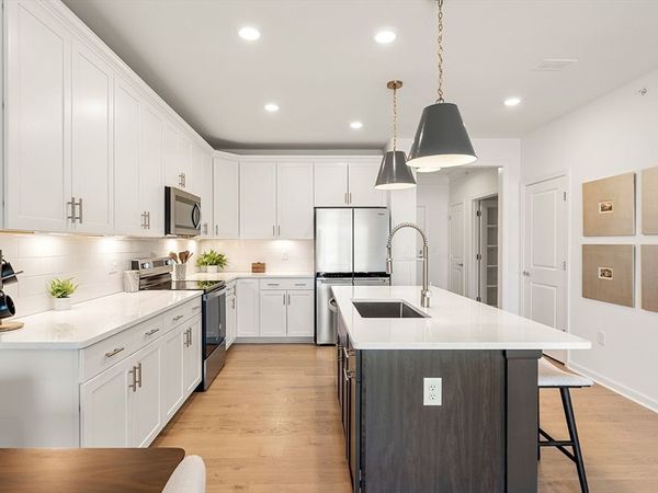 30 Coppersmith Way, Unit 104, Canton, MA 02021