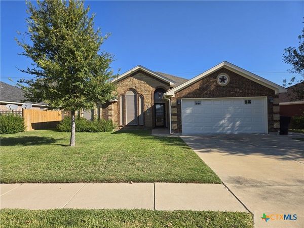 6308 Roxbury Avenue, Temple, TX 76502