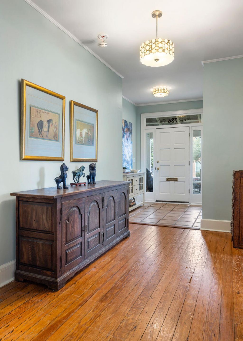 725 King Street Photo 27