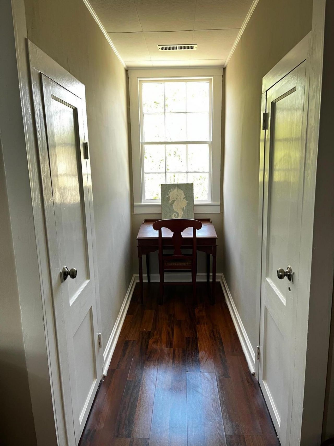 725 King Street Photo 37