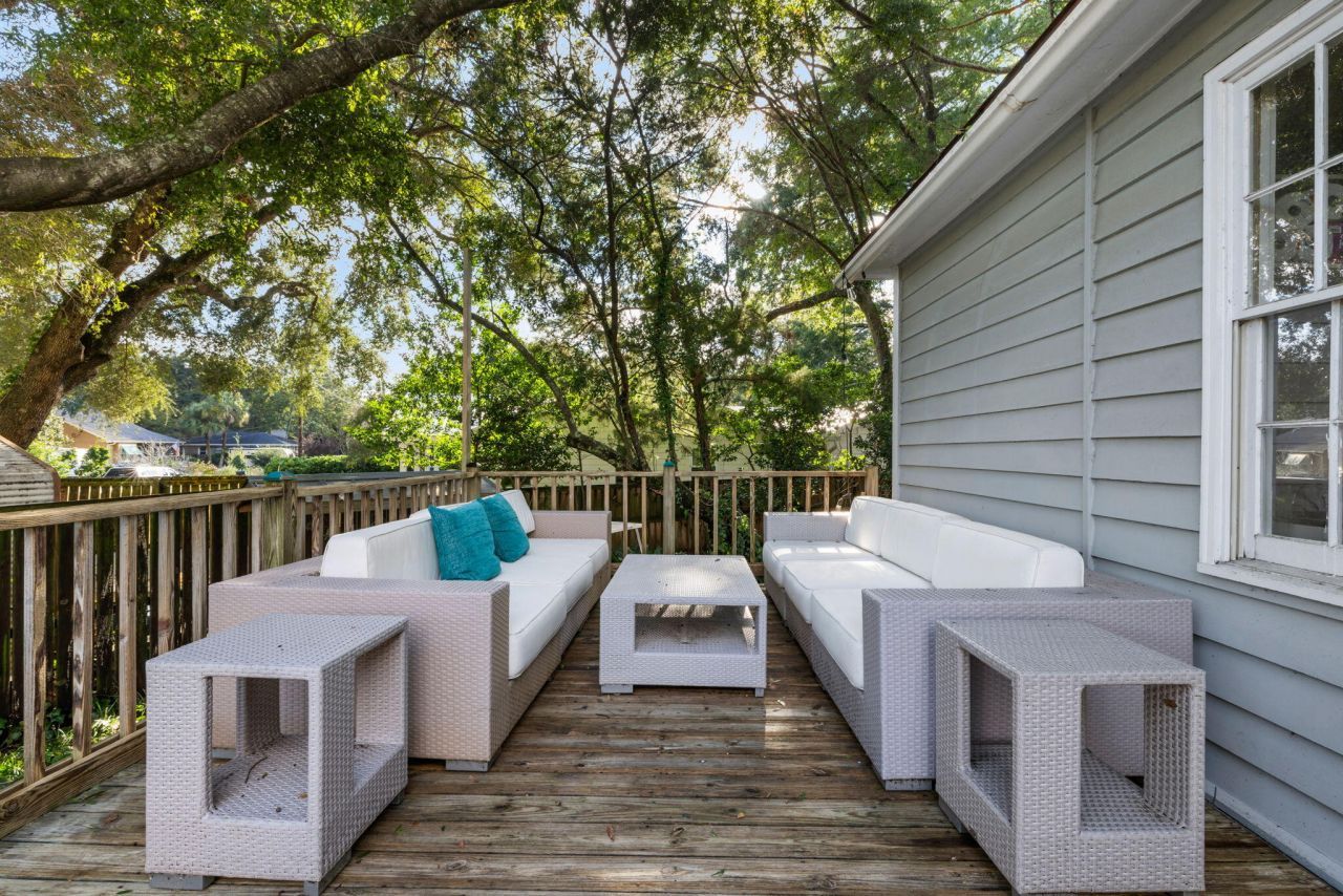 725 King Street Photo 5