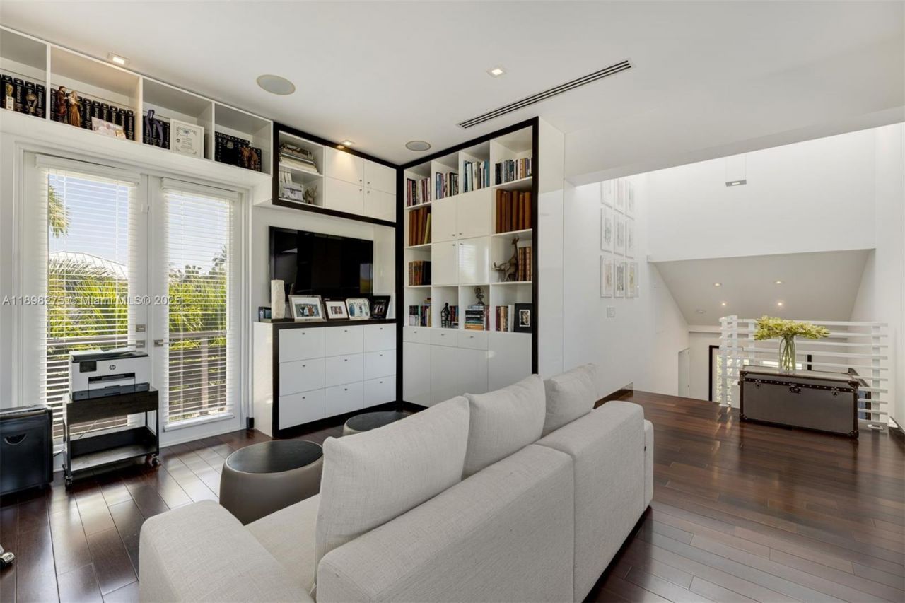 765 Allendale Road, Key Biscayne, FL 33149 Photo