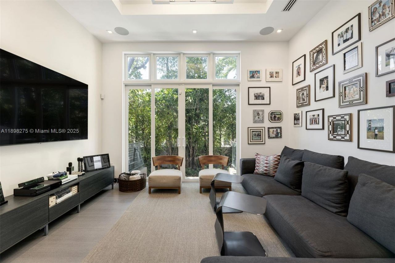 765 Allendale Road, Key Biscayne, FL 33149 Photo