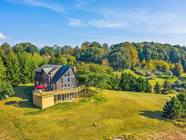 70 PERCY LN, FAIRFIELD, VA 24435