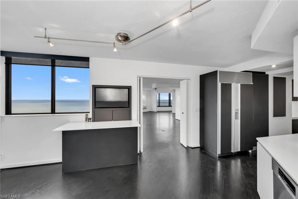 5555 Heron Point Dr, Unit 2101, Naples, FL 34108 Photo