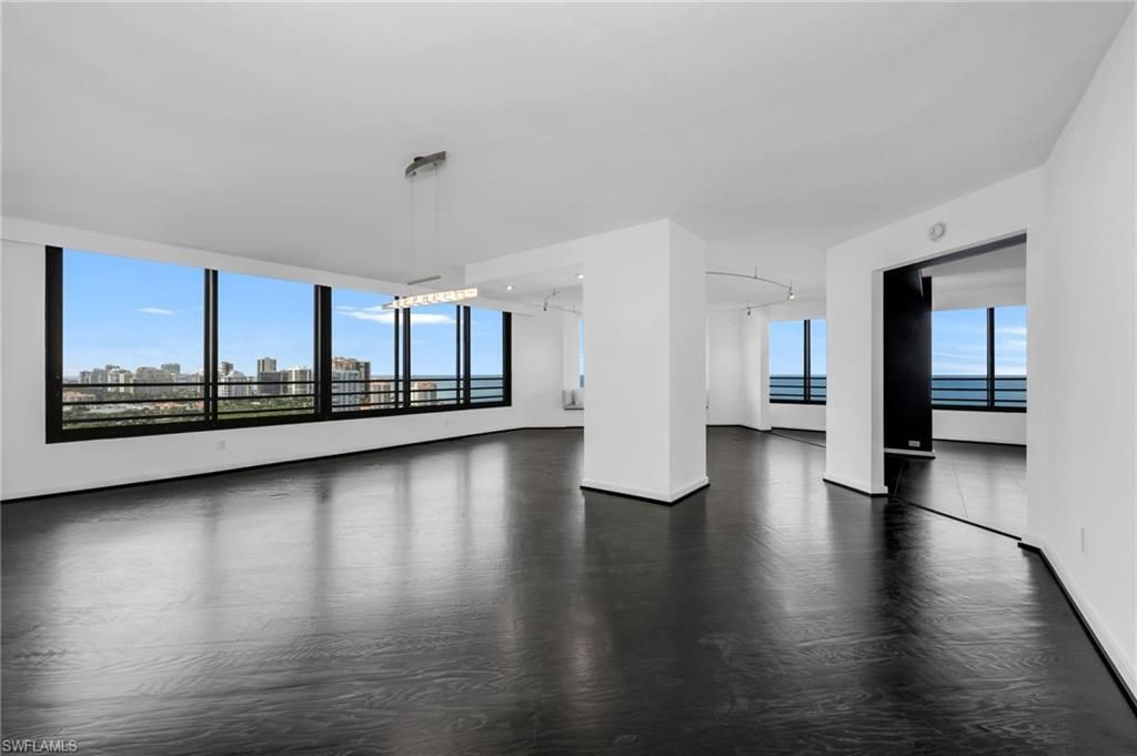5555 Heron Point Dr, Unit 2101, Naples, FL 34108 Photo