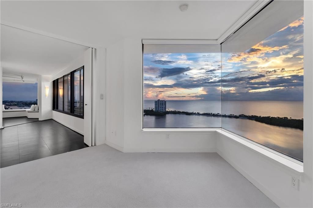 5555 Heron Point Dr, Unit 2101, Naples, FL 34108 Photo