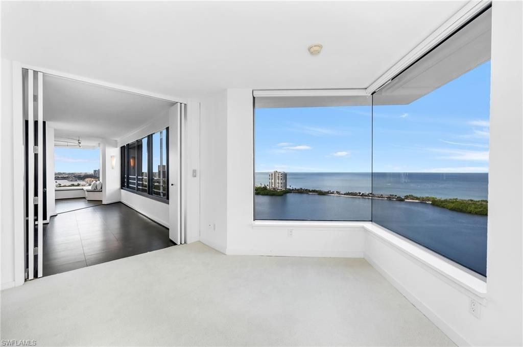 5555 Heron Point Dr, Unit 2101, Naples, FL 34108 Photo