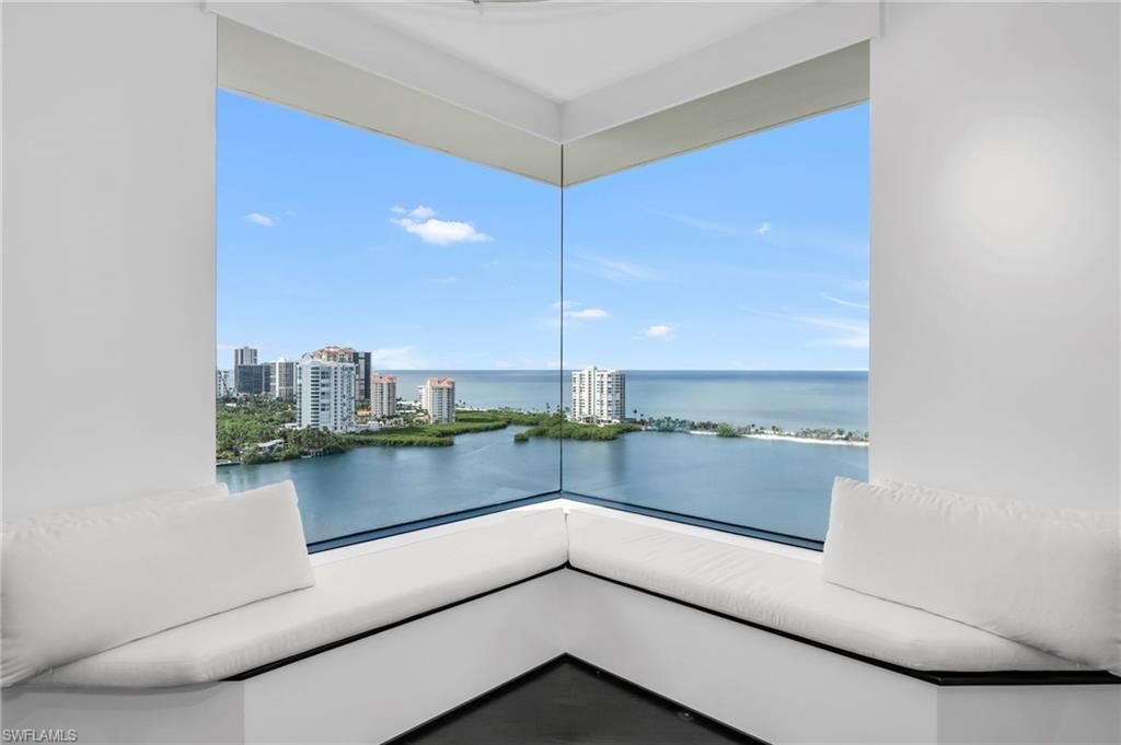 5555 Heron Point Dr, Unit 2101, Naples, FL 34108 Photo