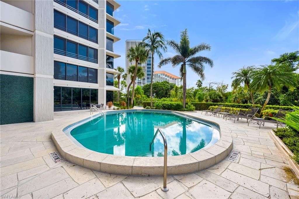 5555 Heron Point Dr, Unit 2101, Naples, FL 34108 Photo
