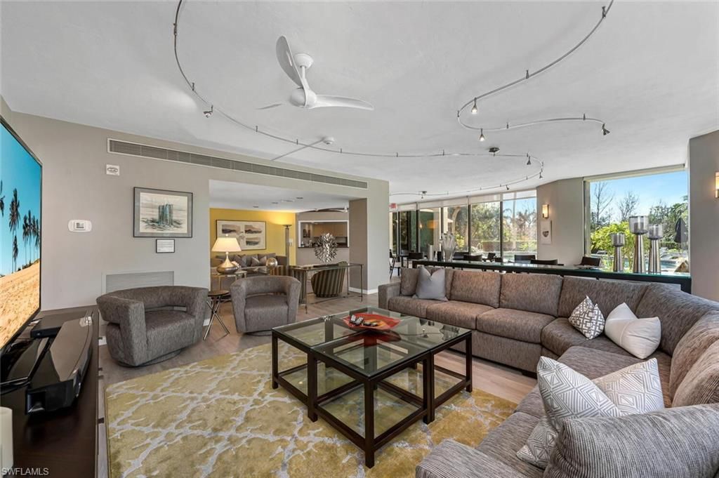 5555 Heron Point Dr, Unit 2101, Naples, FL 34108 Photo