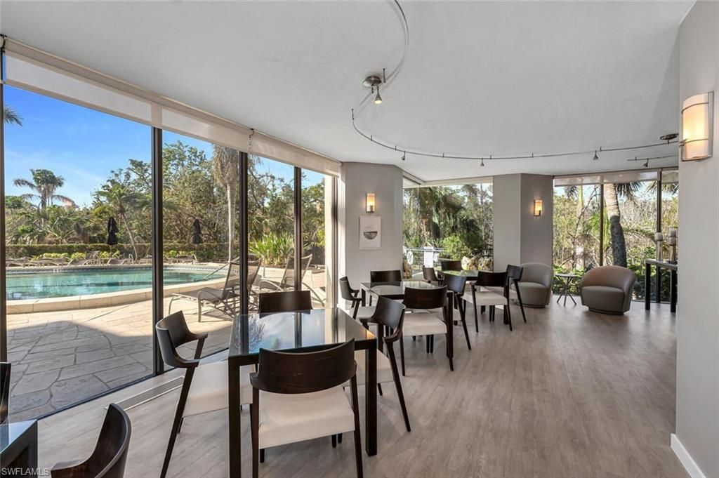 5555 Heron Point Dr, Unit 2101, Naples, FL 34108 Photo