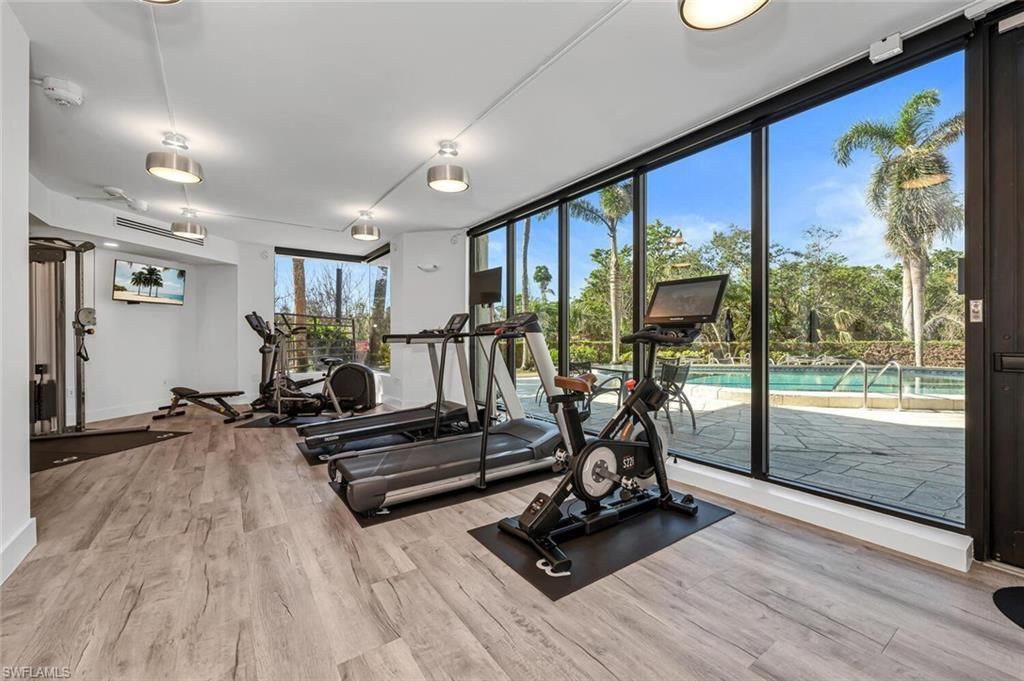 5555 Heron Point Dr, Unit 2101, Naples, FL 34108 Photo