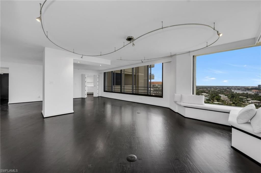 5555 Heron Point Dr, Unit 2101, Naples, FL 34108 Photo