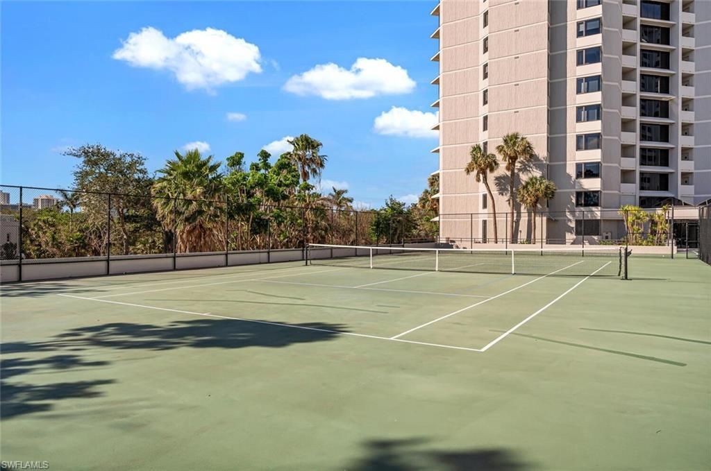 5555 Heron Point Dr, Unit 2101, Naples, FL 34108 Photo