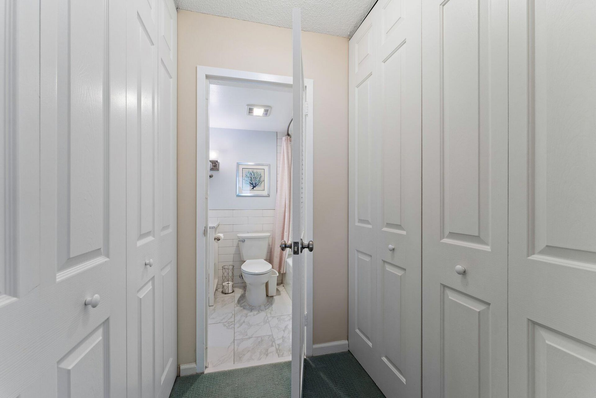 5480 N Ocean Drive, Unit B6b, Singer Island, FL 33404 Photo