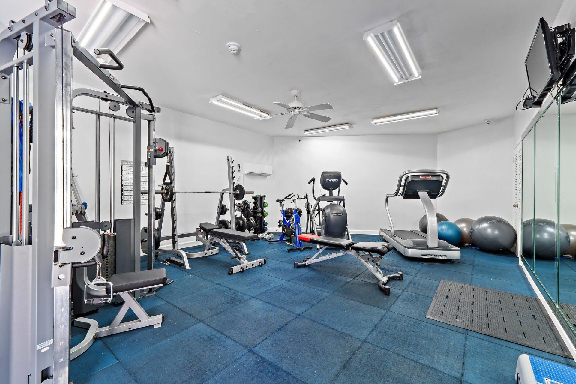 5480 N Ocean Drive, Unit B6b, Singer Island, FL 33404 Photo