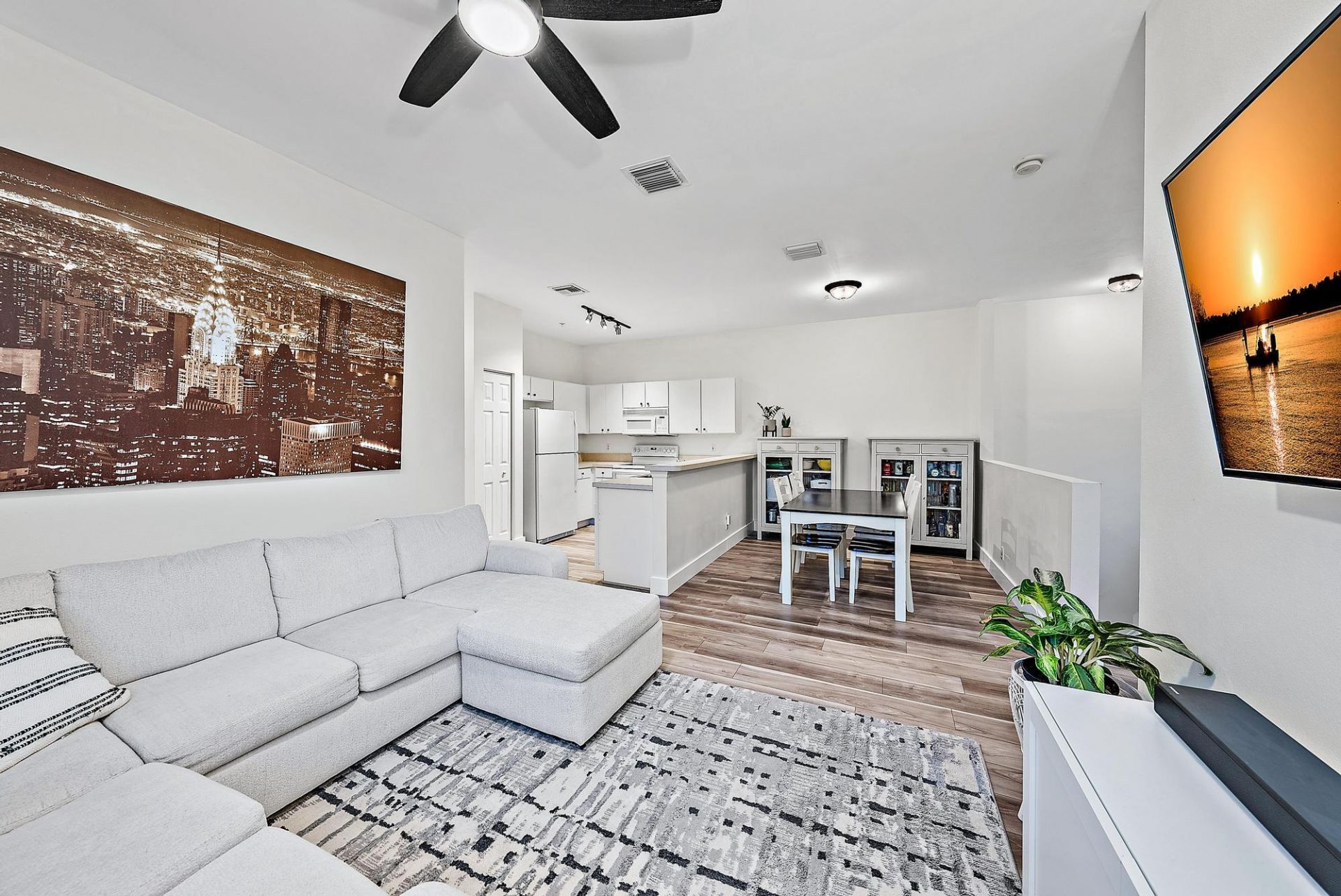 105 Lighthouse Circle, Unit J, Tequesta, FL 33469 Photo