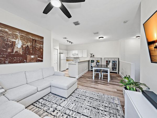 105 Lighthouse Circle, Unit J, Tequesta, FL 33469