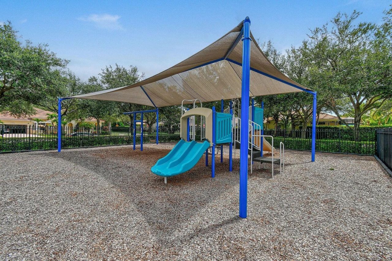 149 Via Catalunha, Jupiter, FL 33458 Photo