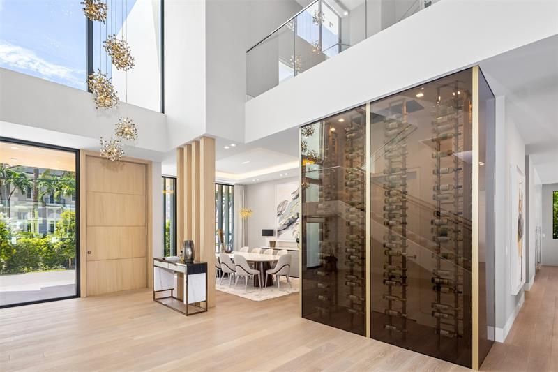 68 Isla Bahia Drive, Fort Lauderdale, FL 33316 Photo