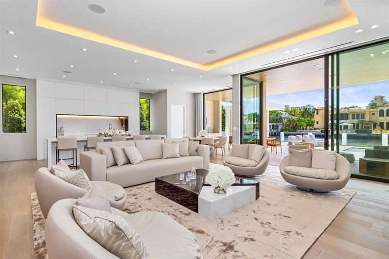 68 Isla Bahia Drive, Fort Lauderdale, FL 33316 Photo