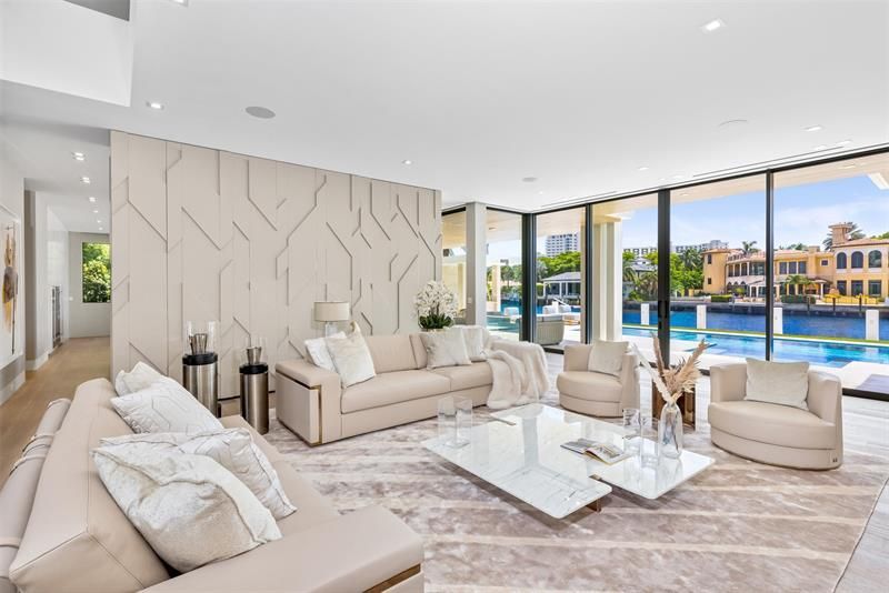 68 Isla Bahia Drive, Fort Lauderdale, FL 33316 Photo