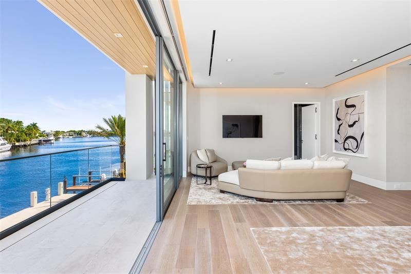 68 Isla Bahia Drive, Fort Lauderdale, FL 33316 Photo