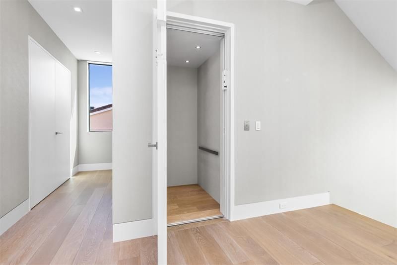 68 Isla Bahia Drive, Fort Lauderdale, FL 33316 Photo