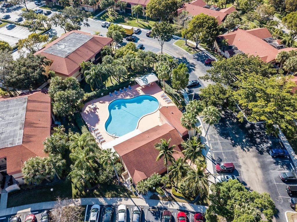 2738 S Carambola Circle, Unit 1913, Coconut Creek, FL 33066 Photo