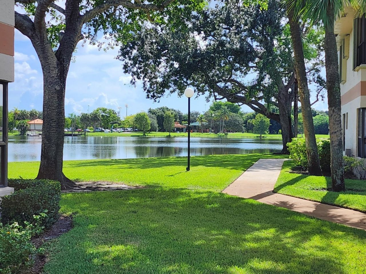 2738 S Carambola Circle, Unit 1913, Coconut Creek, FL 33066 Photo