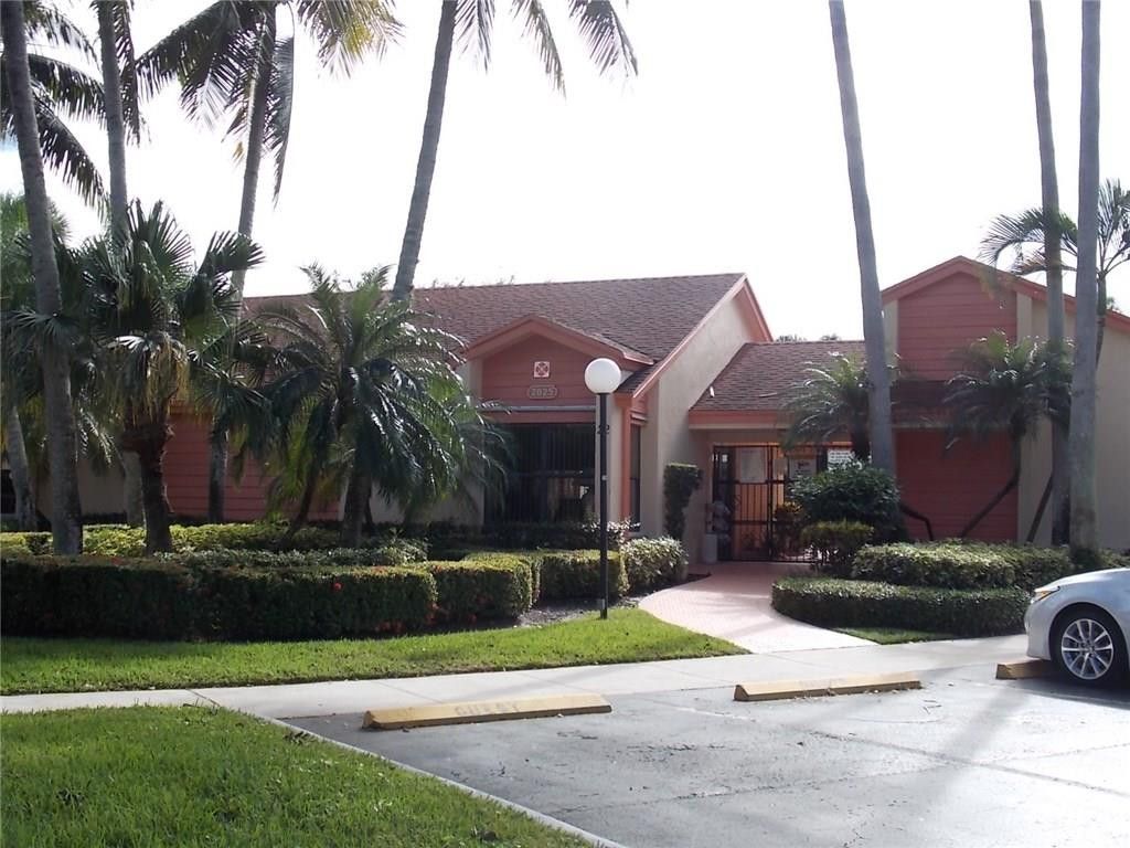 2738 S Carambola Circle, Unit 1913, Coconut Creek, FL 33066 Photo