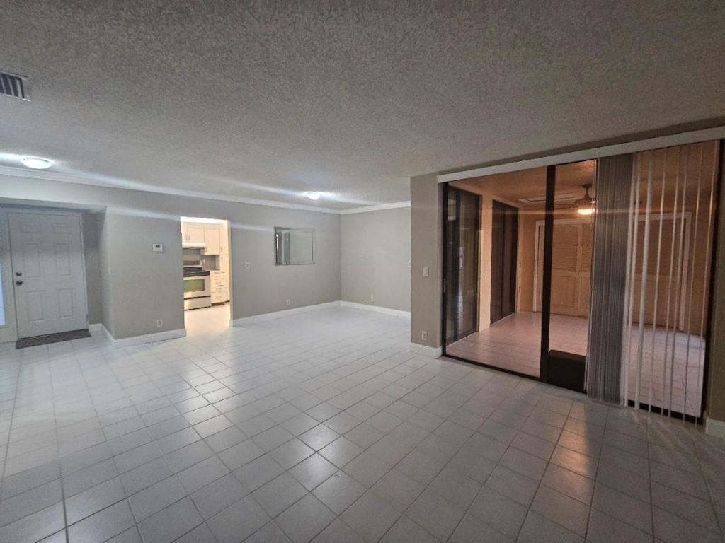 2738 S Carambola Circle, Unit 1913, Coconut Creek, FL 33066 Photo