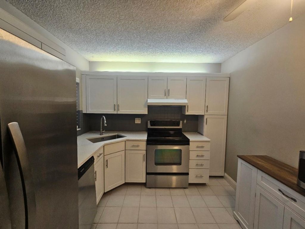 2738 S Carambola Circle, Unit 1913, Coconut Creek, FL 33066 Photo