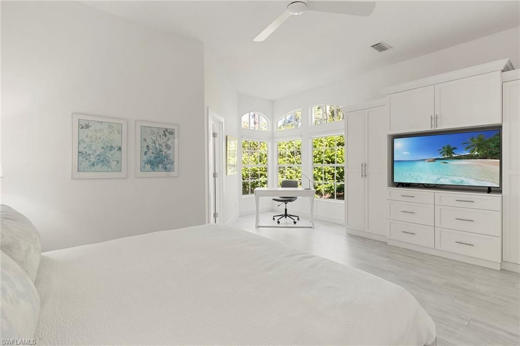 101 Amblewood Ln, Unit 1-104, Naples, FL 34105 Photo