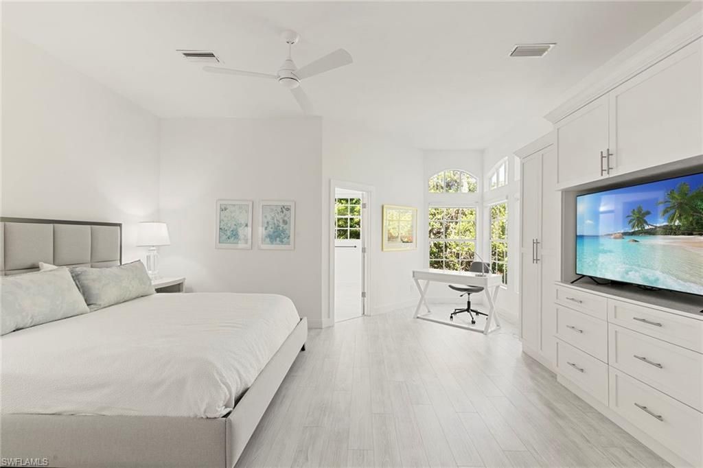 101 Amblewood Ln, Unit 1-104, Naples, FL 34105 Photo