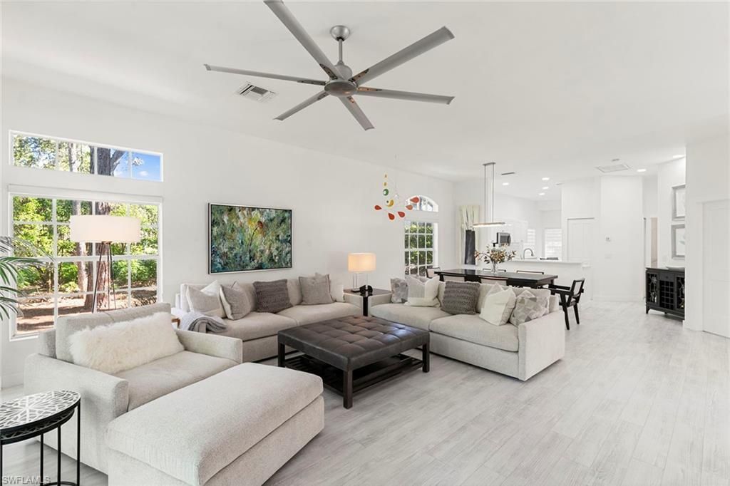 101 Amblewood Ln, Unit 1-104, Naples, FL 34105 Photo