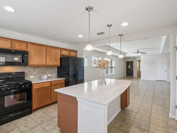 600 Chambers Creek CT, Georgetown, TX 78633