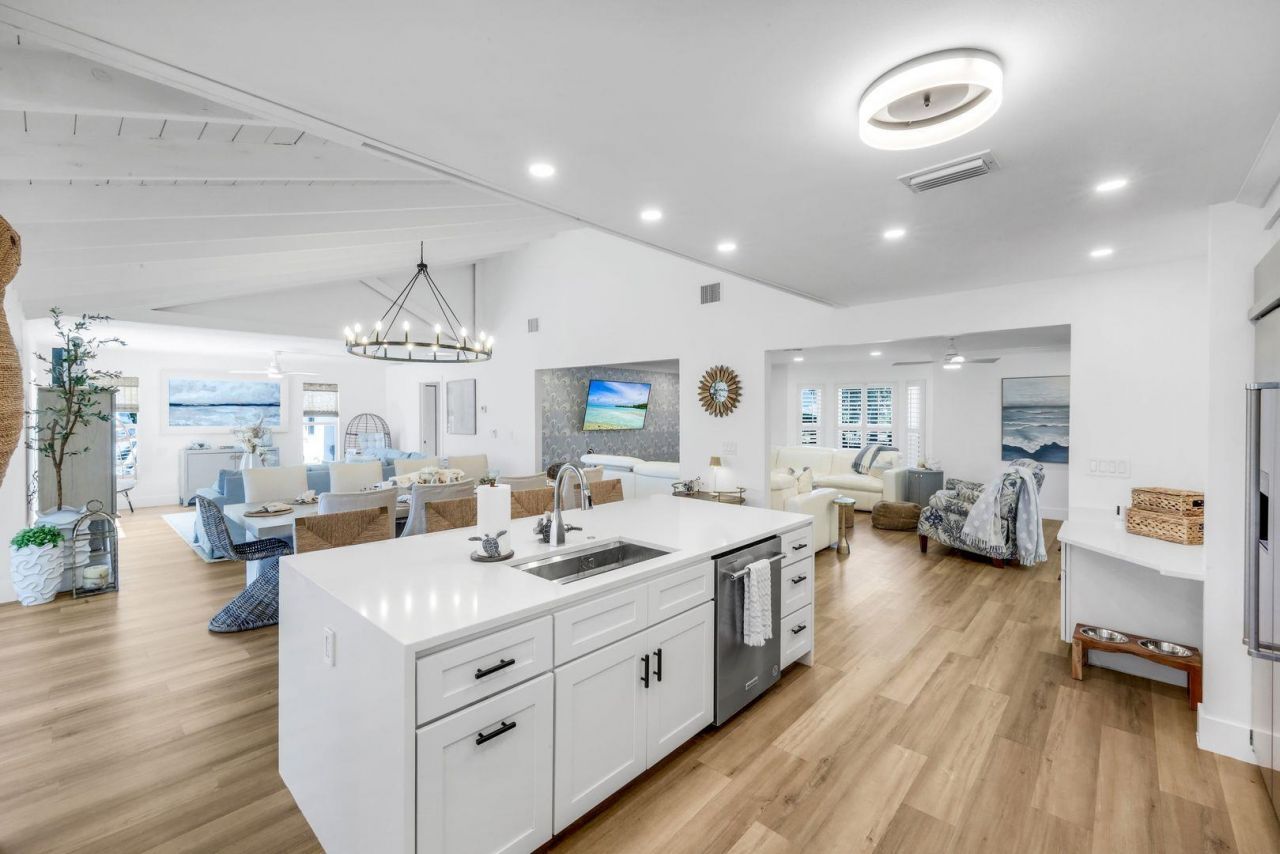 915 Pecten Ct, Sanibel, FL 33957 Photo