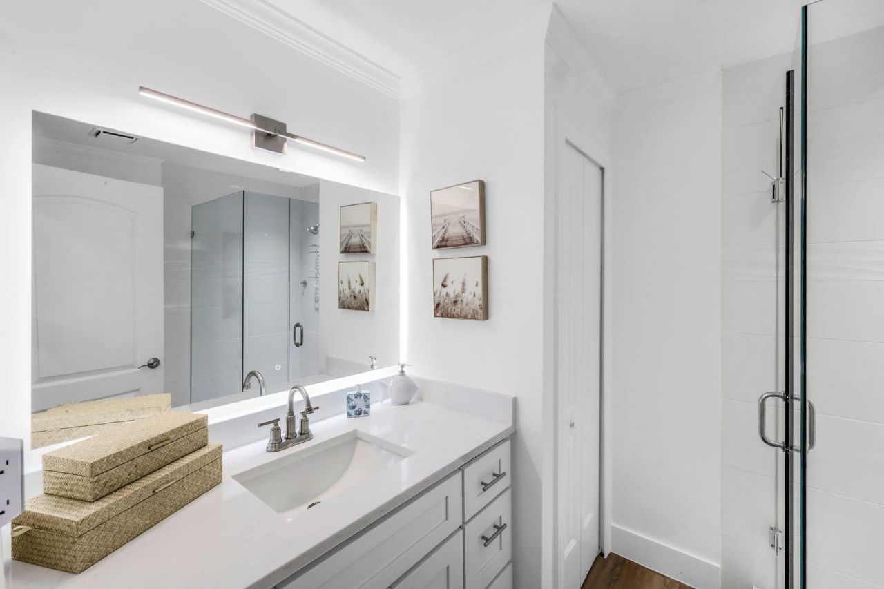 915 Pecten Ct, Sanibel, FL 33957 Photo