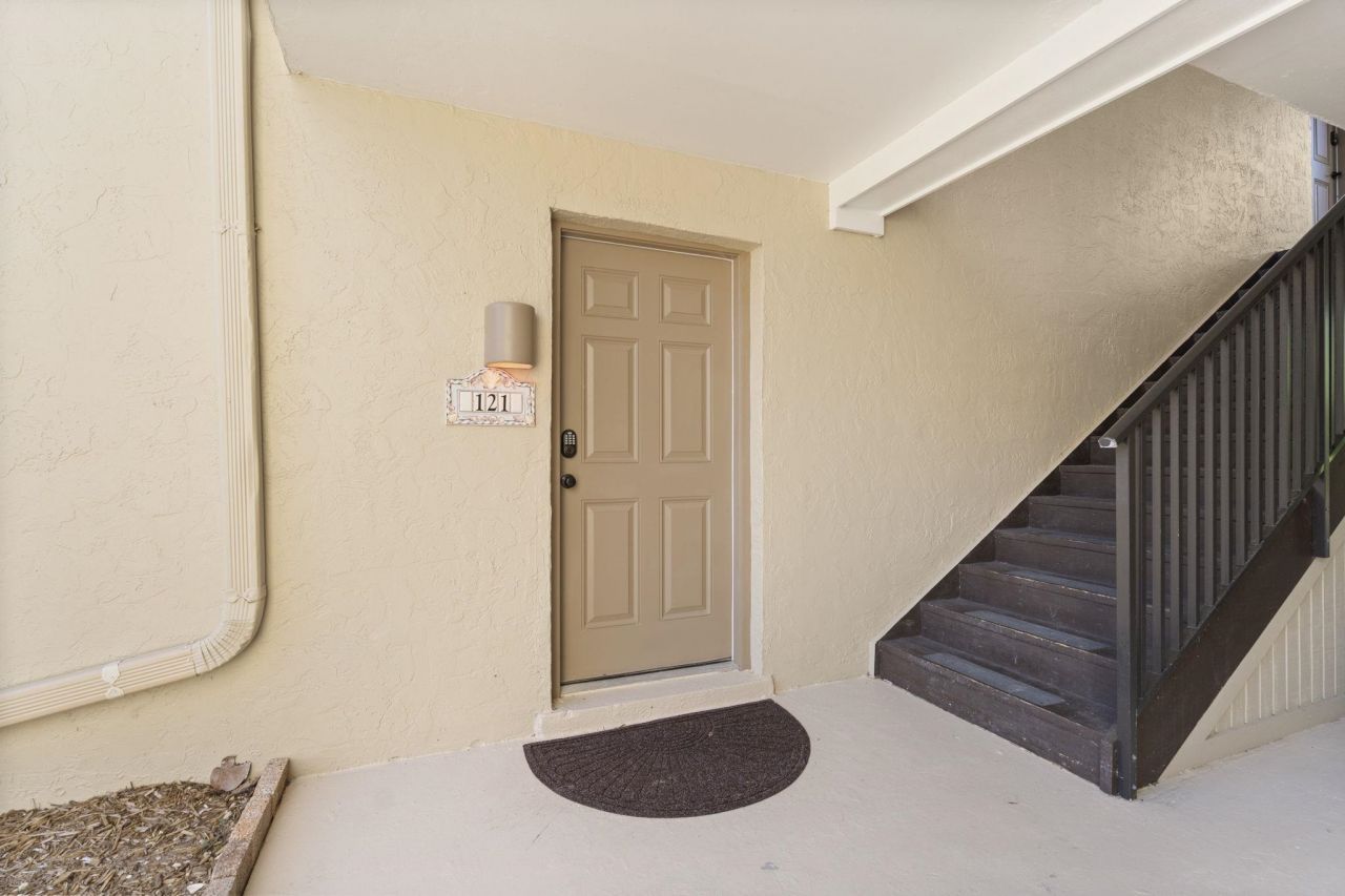 845 E Gulf Dr, Unit 121, Sanibel, FL 33957 Photo