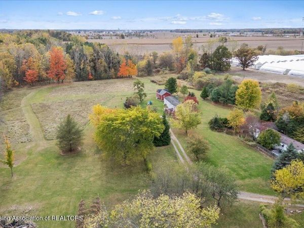 3786 E Grand River Avenue, Williamston, MI 48895