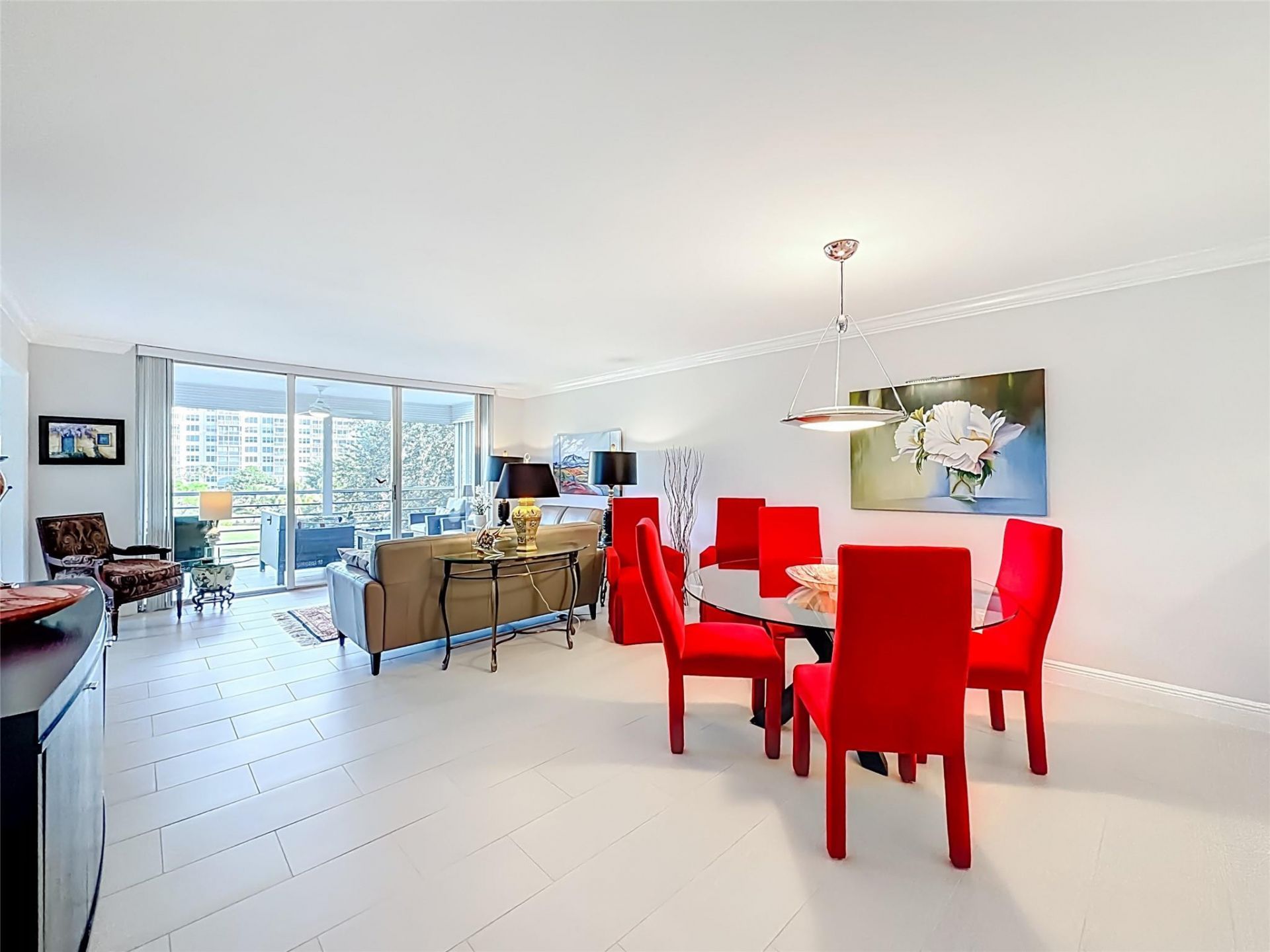 545 Oaks Lane, Unit 410, Pompano Beach, FL 33069 Photo