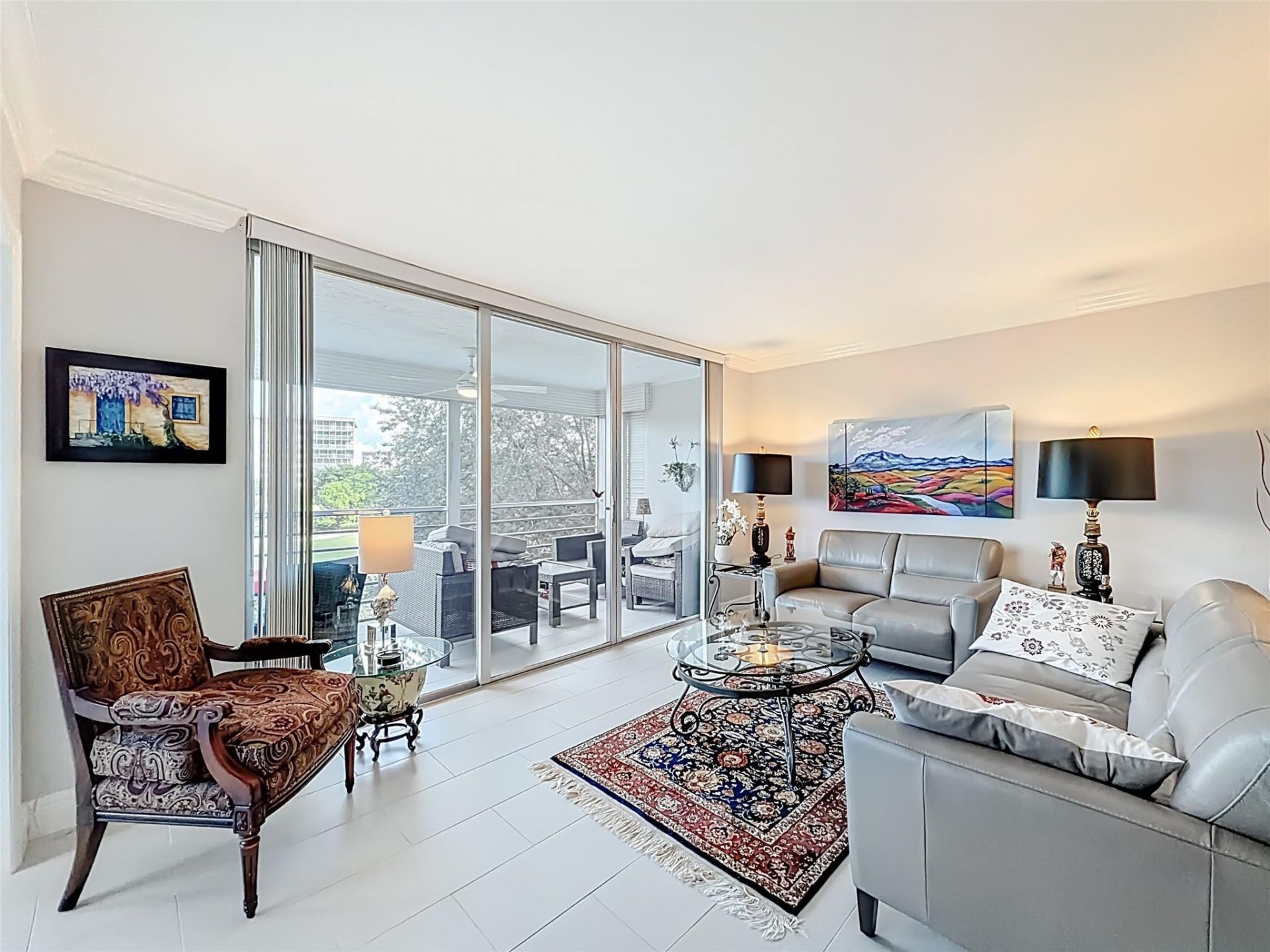 545 Oaks Lane, Unit 410, Pompano Beach, FL 33069 Photo