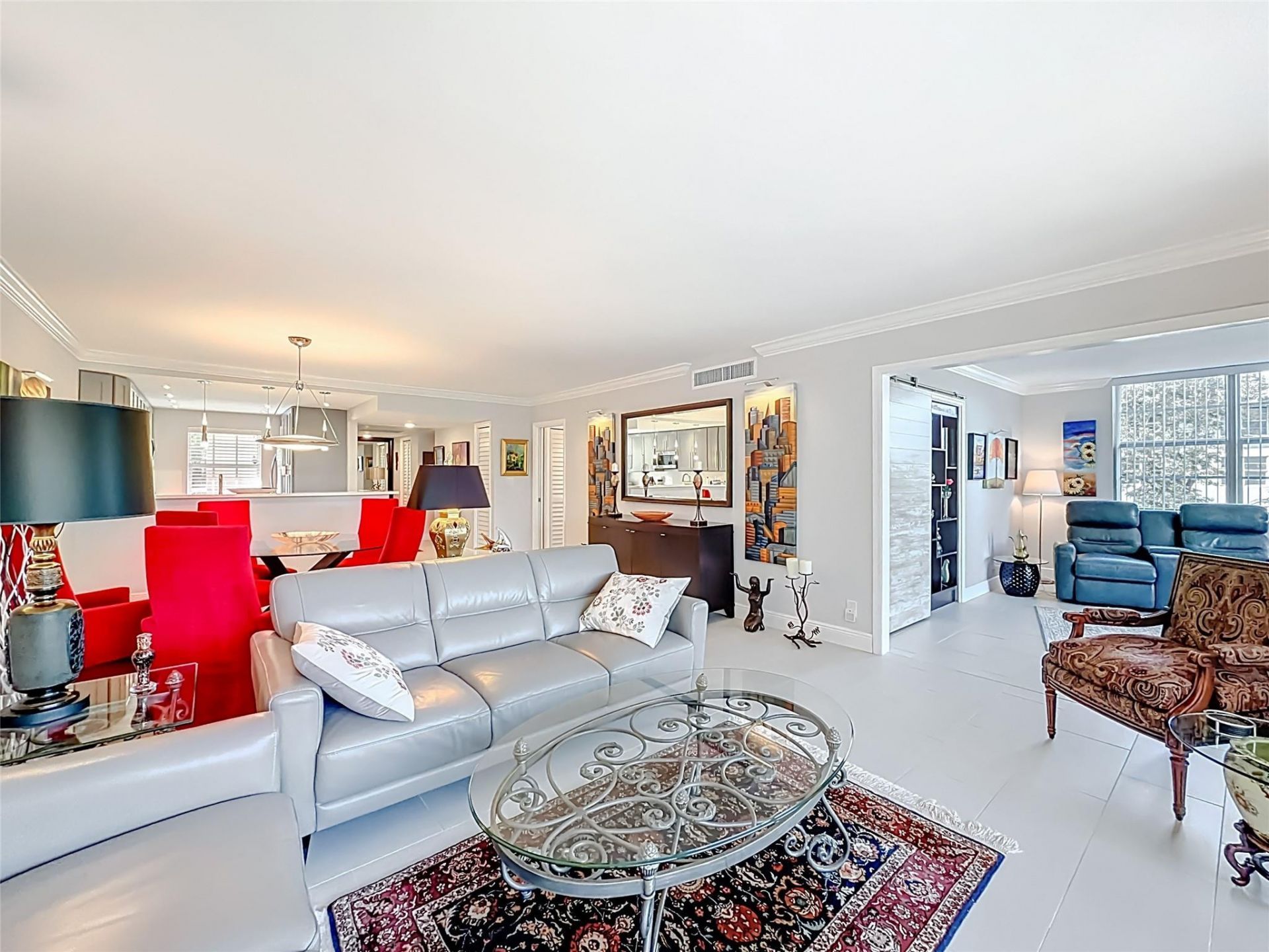 545 Oaks Lane, Unit 410, Pompano Beach, FL 33069 Photo