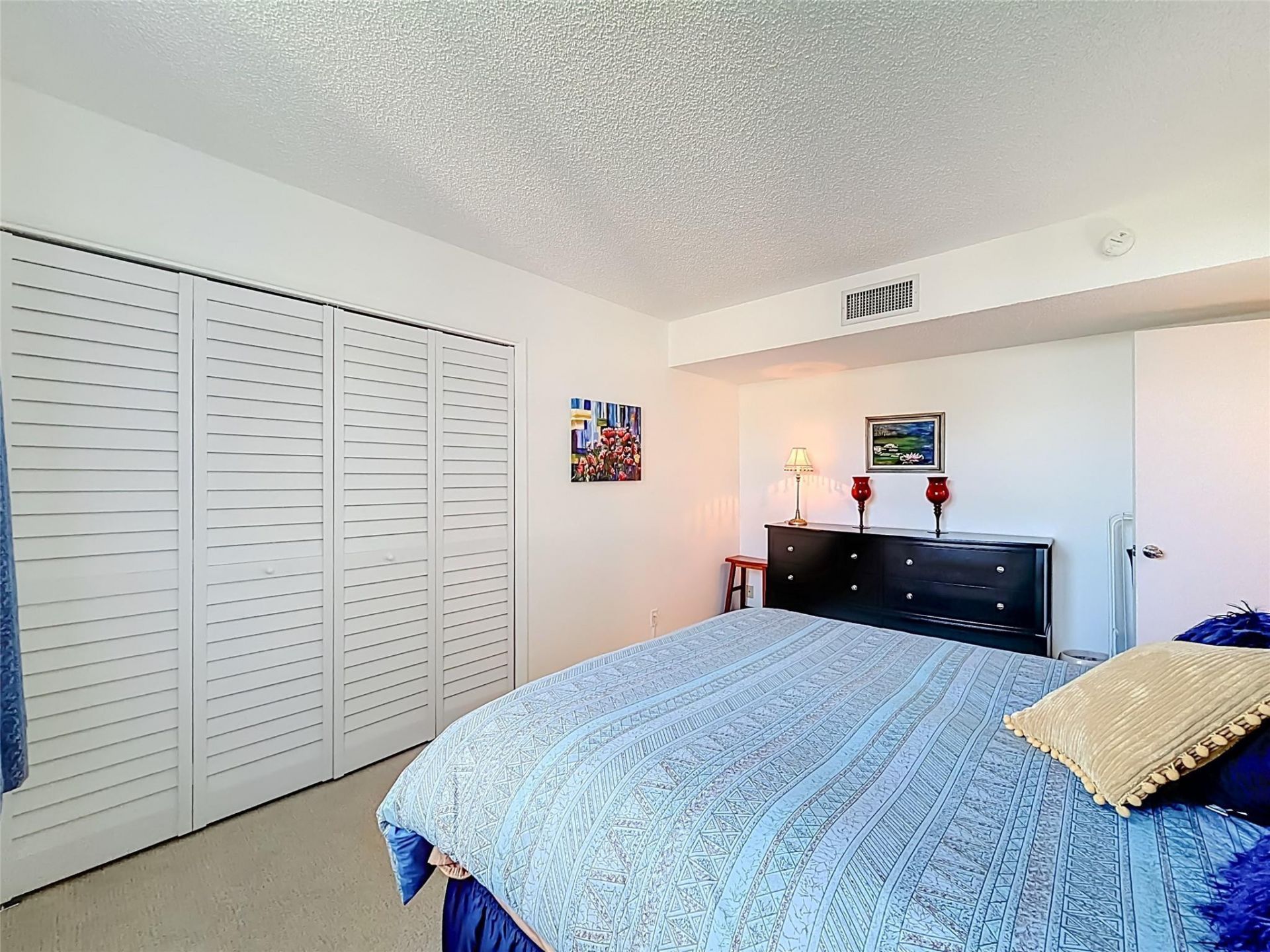 545 Oaks Lane, Unit 410, Pompano Beach, FL 33069 Photo
